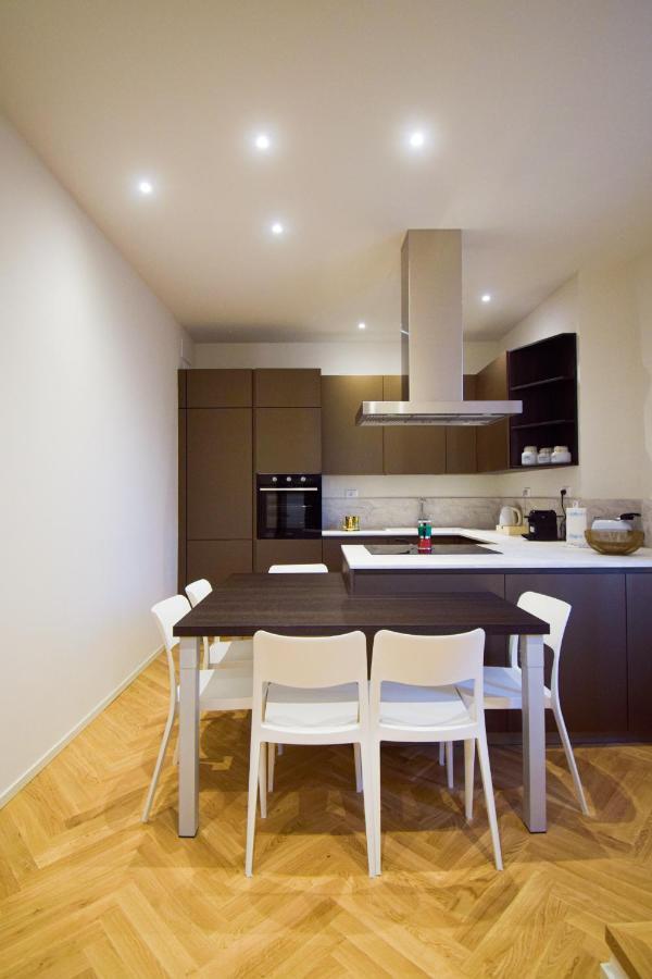 Sibilla Suite Apartment - Via Piella 14 Bologna Exterior photo